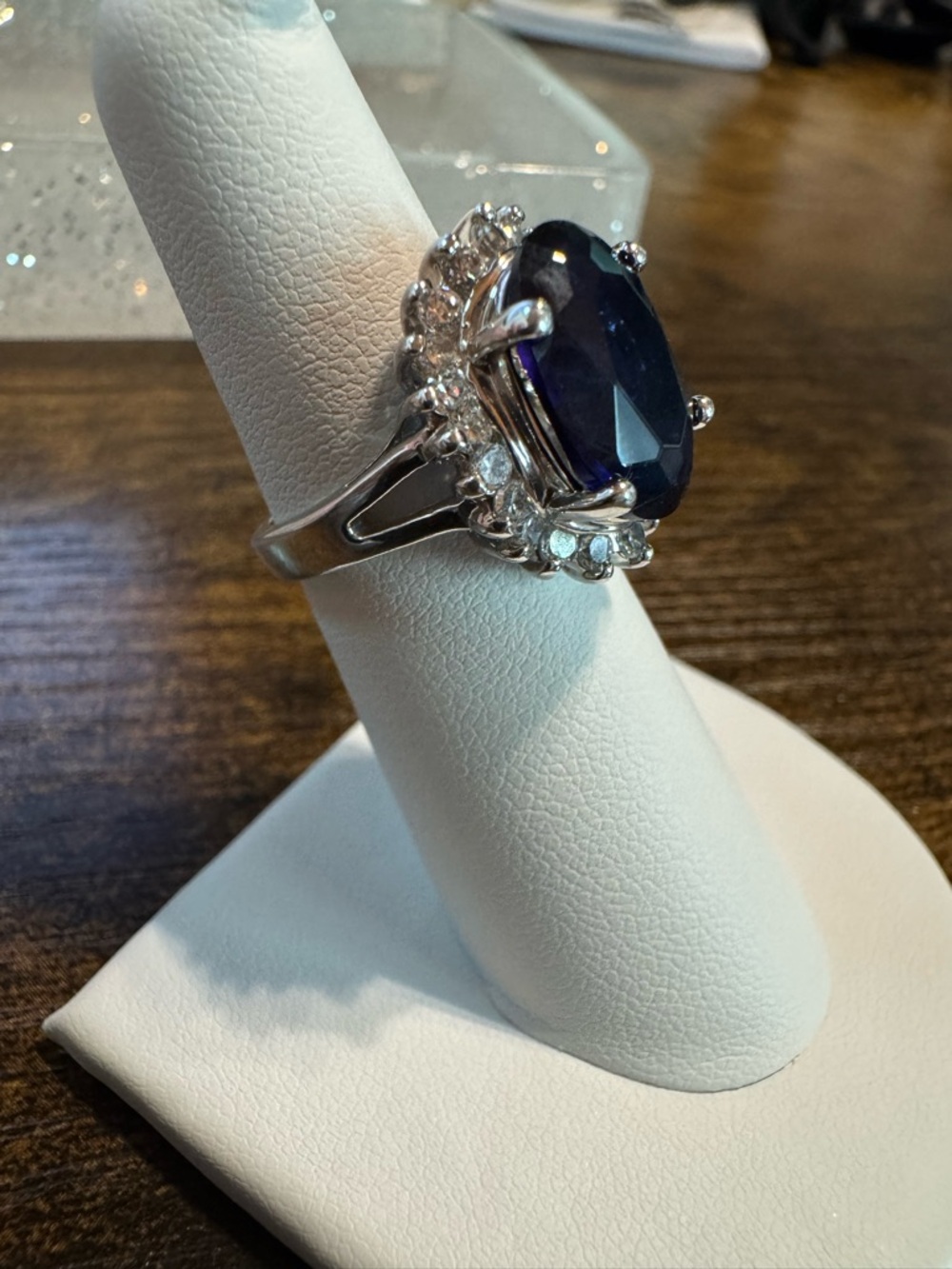 Avon Sterling Silver Blue Royal Sapphire CZ Halo Ring 925 Size 6 - Picture 5 of 11